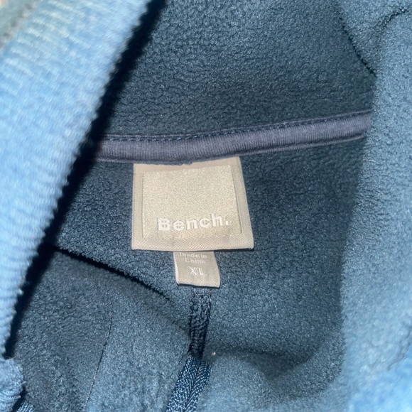 NWOT Men’s Bench Zip Up Fleece Sweater in Navy Blue - XL - Picture 2 of 2